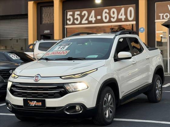 FIAT TORO 1.8 16V EVO FLEX FREEDOM AT6 FIAT TORO 1.8 16V EVO FLEX FREEDOM AT6